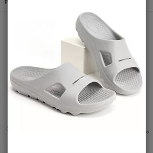 Revitalign Orthotic Recovery Slide Sandals - Fusion Strive. New, never worn.